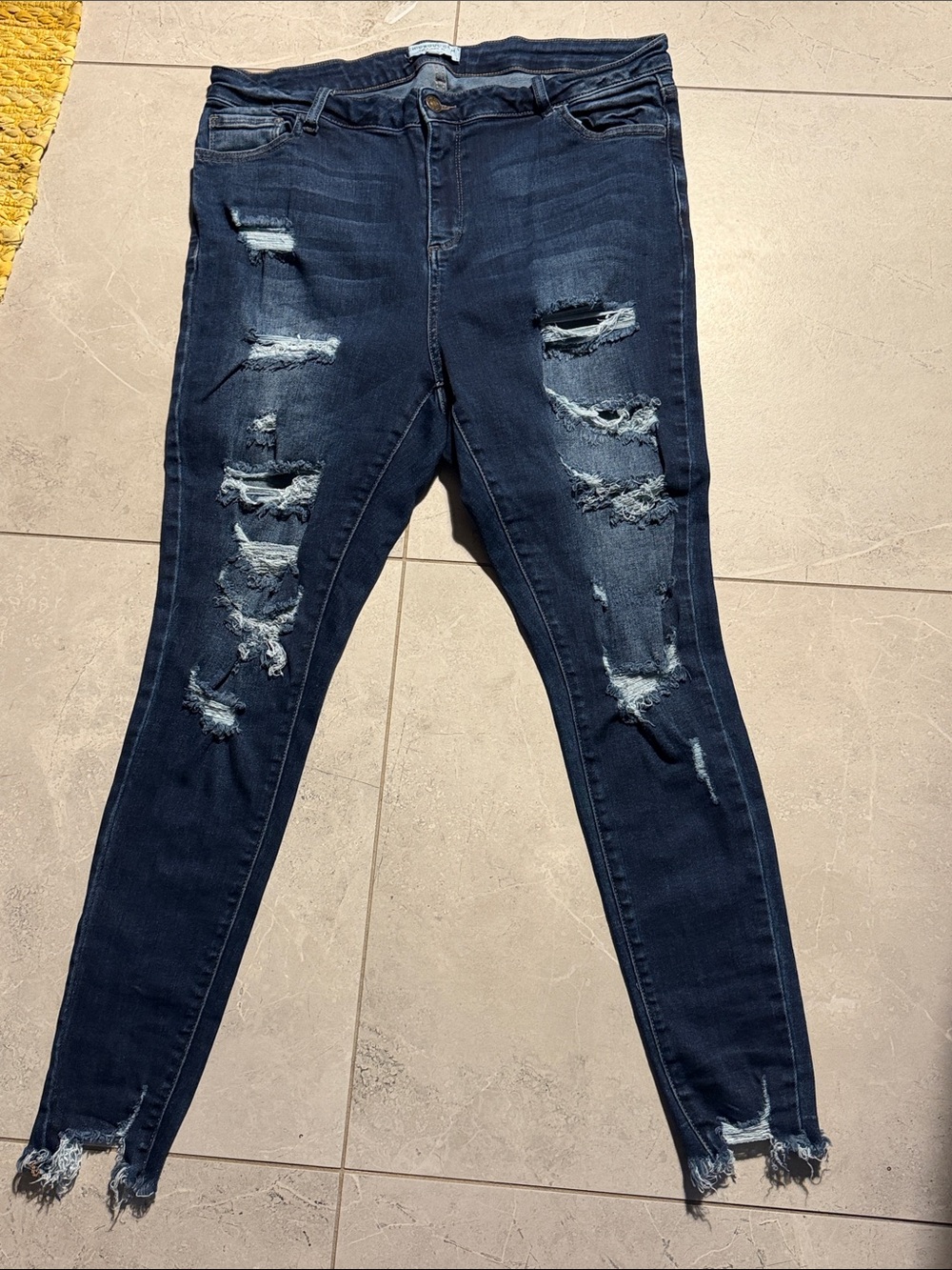 Chic Soul Distressed Skinny Jeans Size 16 Dark Wash Ripped Frayed Hem